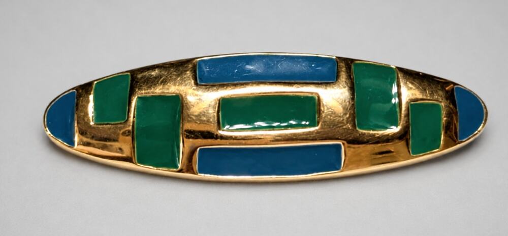 Vintage Trifari Oval Enamel Brooch Pin Aqua Blue Green Gold-tone 2 7/8" go-124